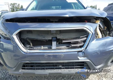 2018 Subaru Outback 2.5I Premium из США, поврежденный, VIN 4S4BSACCXJ3338175